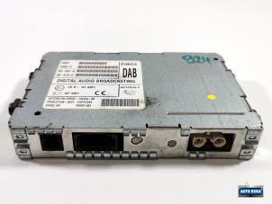 Gebruikte DAB module Volvo XC60 I (DZ) 2.4 D3/D4 20V AWD Prijs € 49,95 Margeregeling aangeboden door Auto Rima Druten