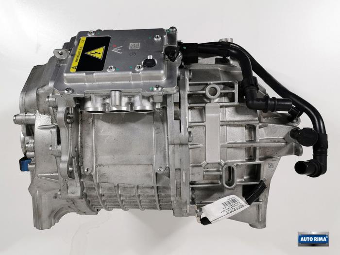 IMA motor van een Volvo XC90 II 2.0 T8 16V eAWD 2022