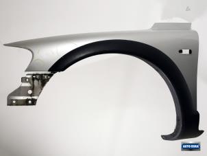 Gebruikte Scherm links-voor Volvo XC70 (SZ) XC70 2.4 T 20V Prijs € 74,95 Margeregeling aangeboden door Auto Rima Druten