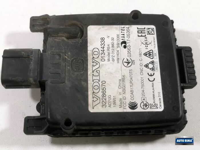 Sensor (overige) van een Volvo XC60 II (UZ) 2.0 B4 Mild Hybrid Geartronic 16V 2021