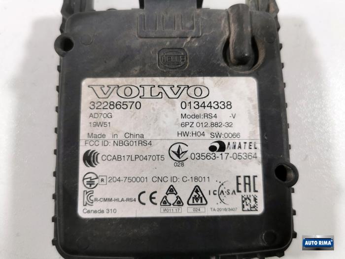 Sensor (overige) van een Volvo XC60 II (UZ) 2.0 B4 Mild Hybrid Geartronic 16V 2021