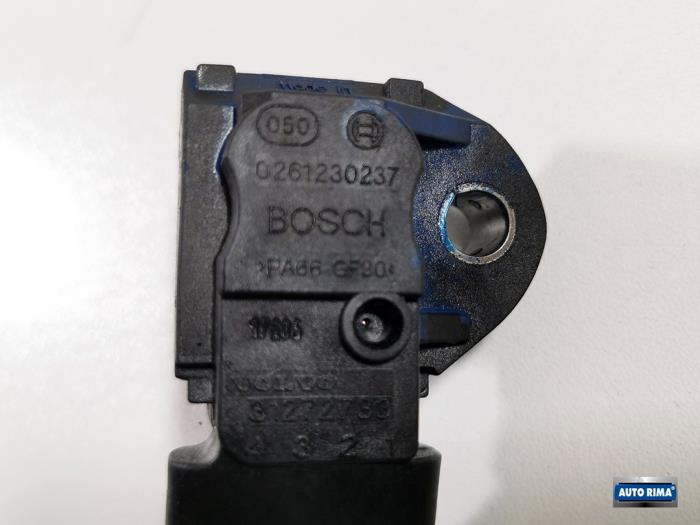 Brandstofdruk sensor van een Volvo V50 (MW) 2.4 20V 2005