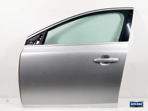 Gebruikte Portier 4Deurs links-voor Volvo V40 (MV) 1.6 D2 Prijs € 249,95 Margeregeling aangeboden door Auto Rima Druten