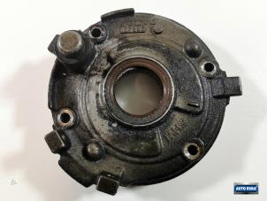 Gebruikte Oliepomp Volvo V70 (GW/LW/LZ) 2.5 10V Prijs € 49,95 Margeregeling aangeboden door Auto Rima Druten