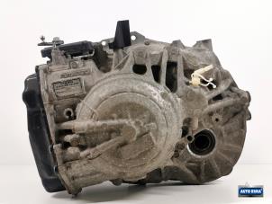 Gebruikte Automaatbak Volvo V70 (BW) 2.0 D4 16V Prijs € 649,95 Margeregeling aangeboden door Auto Rima Druten