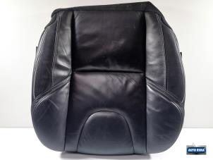 Gebruikte Zitting stoel links Volvo V40 (MV) 1.5 T2 16V Geartronic Prijs € 49,95 Margeregeling aangeboden door Auto Rima Druten