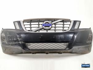 Gebruikte Bumper voor Volvo XC60 I (DZ) 2.4 D5 20V AWD Prijs € 349,95 Margeregeling aangeboden door Auto Rima Druten