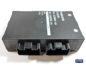 Gebruikte Module achterklep motor Volvo V70 (BW) 2.0 D3/D4 20V Prijs € 49,95 Margeregeling aangeboden door Auto Rima Druten