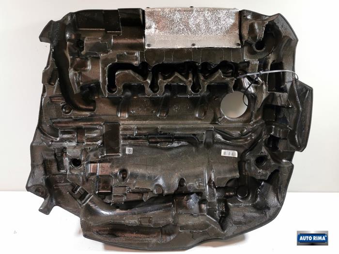 Afdekplaat motor van een Volvo V90 II (PW) 2.0 D4 16V 2018