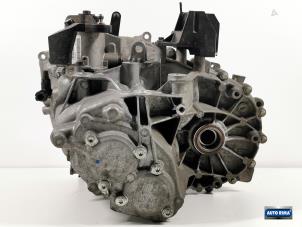 Gebruikte Versnellingsbak Volvo V40 (MV) 2.0 T2 16V Prijs € 649,95 Margeregeling aangeboden door Auto Rima Druten