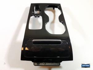 Gebruikte Middenconsoles Volvo XC40 (XZ) 1.5 T3 12V Prijs € 49,95 Margeregeling aangeboden door Auto Rima Druten