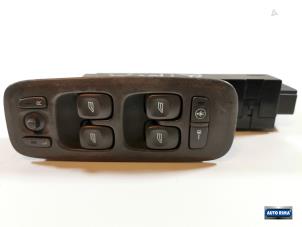Gebruikte Ruit schakelaar elektrisch Volvo V70 (SW) 2.4 20V 170 Prijs € 39,95 Margeregeling aangeboden door Auto Rima Druten