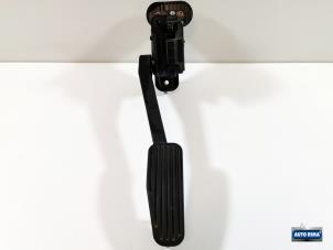 Gebruikte Gaspedaal Volvo V70 (SW) 2.4 D5 20V Prijs € 29,95 Margeregeling aangeboden door Auto Rima Druten
