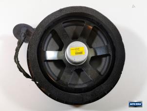 Gebruikte Luidspreker Volvo C70 (MC) 2.0 D4 20V Prijs € 49,95 Margeregeling aangeboden door Auto Rima Druten