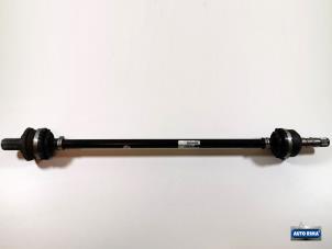 Gebruikte Steekas links-achter Volvo XC60 II (UZ) 2.0 D4 16V AWD Prijs € 149,95 Margeregeling aangeboden door Auto Rima Druten