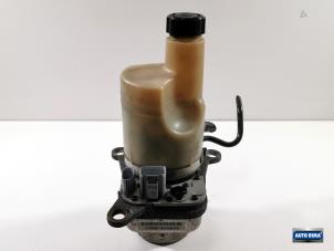 Gebruikte Servopomp Volvo V50 (MW) 1.6 D2 16V Prijs € 74,95 Margeregeling aangeboden door Auto Rima Druten