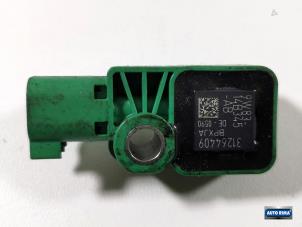Gebruikte Airbag Sensor Volvo V50 (MW) 2.0 D 16V Prijs € 24,95 Margeregeling aangeboden door Auto Rima Druten