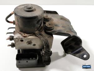 Gebruikte ABS Pomp Volvo S80 (TR/TS) 2.4 SE 20V 170 Prijs € 124,95 Margeregeling aangeboden door Auto Rima Druten