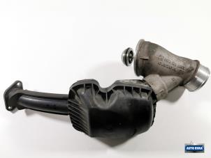 Gebruikte Intercooler Buis Volvo V60 I (FW/GW) 2.4 D5 20V AWD Prijs € 49,95 Margeregeling aangeboden door Auto Rima Druten