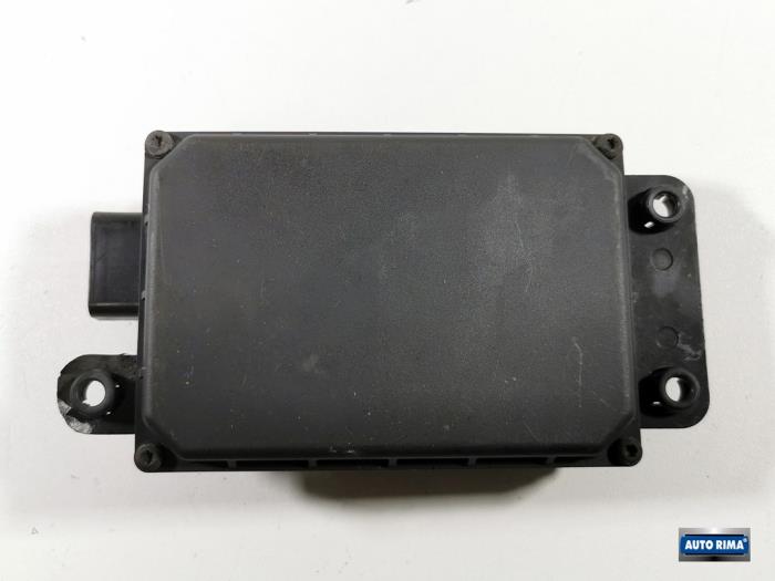 Gebruikte Computer Cruise Control Volvo V40 (MV) 1.6 D 16V Prijs € 149,95 Margeregeling aangeboden door Auto Rima 