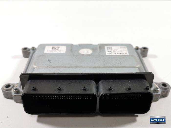 Gebruikte Computer Motormanagement Volvo V70 (BW) 2.0 T5 20V Prijs € 199,95 Margeregeling aangeboden door Auto Rima 