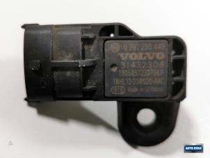 Gebruikte Map Sensor (inlaatspruitstuk) Volvo V40 (MV) 1.5 T3 16V Geartronic Prijs € 19,95 Margeregeling aangeboden door Auto Rima Druten