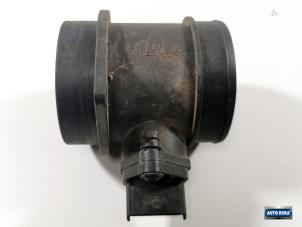 Gebruikte Luchtmassameter Volvo V70 (SW) 2.4 D5 20V Prijs € 34,95 Margeregeling aangeboden door Auto Rima Druten