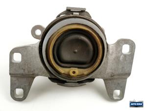 Gebruikte Motorrubber Volvo V40 (MV) 2.0 T2 16V Prijs € 49,95 Margeregeling aangeboden door Auto Rima Druten