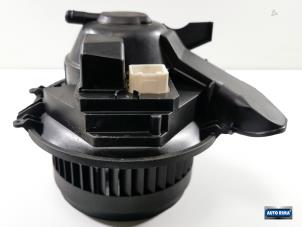 Gebruikte Chaufage Ventilatiemotor Volvo XC90 I 2.5 T 20V Prijs € 49,95 Margeregeling aangeboden door Auto Rima Druten