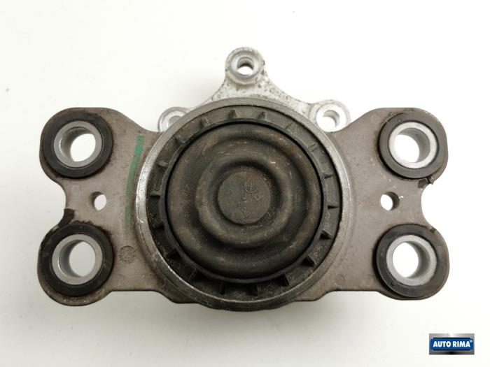 Gebruikte Motorrubber Volvo V70 (BW) 2.0 T 16V Prijs € 34,95 Margeregeling aangeboden door Auto Rima Druten