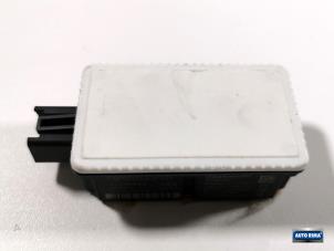 Gebruikte Module keyless vehicle Volvo V60 I (FW/GW) 2.0 D3 20V Prijs € 19,95 Margeregeling aangeboden door Auto Rima Druten