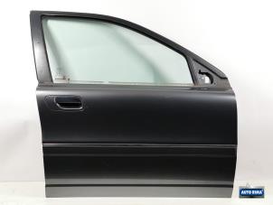 Gebruikte Portier 4Deurs rechts-voor Volvo S80 (TR/TS) 2.5 T Turbo 20V Prijs € 99,95 Margeregeling aangeboden door Auto Rima Druten