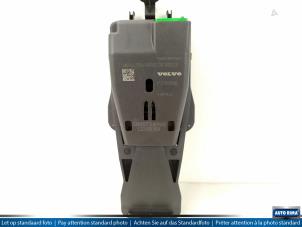 Gebruikte Sensor Remassistent Volvo V40 (MV) 1.6 D2 Prijs € 34,95 Margeregeling aangeboden door Auto Rima Druten