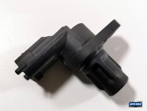 Gebruikte Nokkenas Sensor Volvo V50 (MW) 2.4 D5 20V Autom.. Prijs € 24,95 Margeregeling aangeboden door Auto Rima Druten