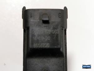 Nokkenas Sensor van een Volvo V50 (MW) 2.4 D5 20V Autom.. 2006