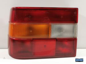 Gebruikte Achterlicht links Volvo 850 2.5i GLE 10V Prijs € 24,95 Margeregeling aangeboden door Auto Rima Druten
