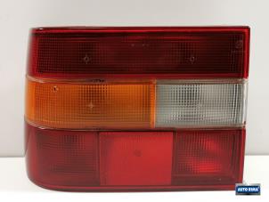 Gebruikte Achterlicht links Volvo 850 2.5i GLE 10V Prijs € 24,95 Margeregeling aangeboden door Auto Rima Druten