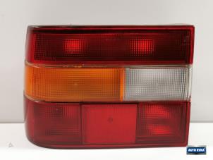 Gebruikte Achterlicht links Volvo 850 2.5i GLE 10V Prijs € 24,95 Margeregeling aangeboden door Auto Rima Druten