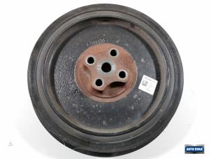 Gebruikte Poelie Krukas Volvo V40 (MV) 2.0 T2 16V Prijs € 74,95 Margeregeling aangeboden door Auto Rima Druten