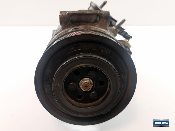 Aircopomp van een Volvo V70 (BW) 2.0 D3 16V 2016