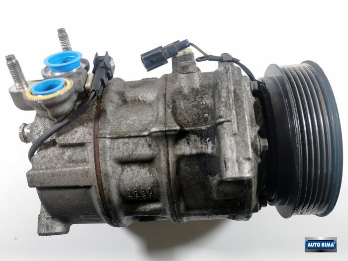 Aircopomp van een Volvo V70 (BW) 2.0 D3 16V 2016