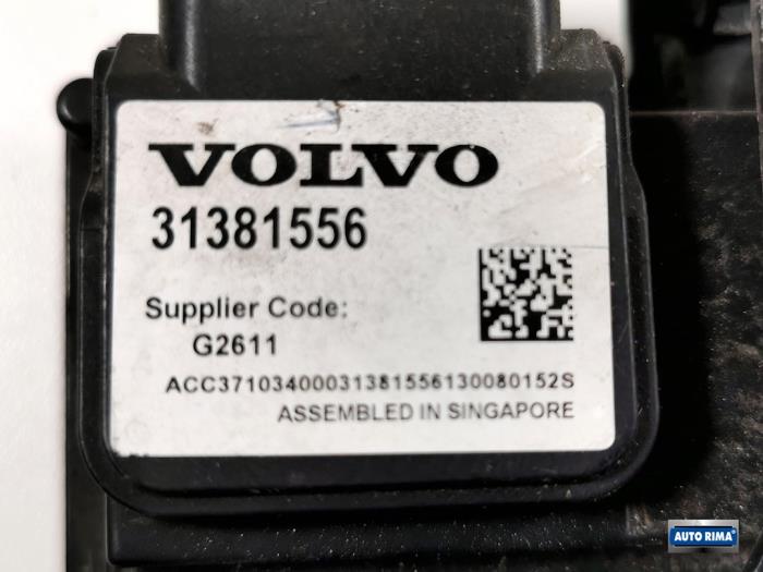 Computer Cruise Control van een Volvo V40 (MV) 1.6 T3 GTDi 16V 2014