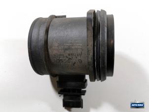 Gebruikte Luchtmassameter Volvo C70 (MC) 2.4 D5 20V Autom. Prijs € 34,95 Margeregeling aangeboden door Auto Rima Druten