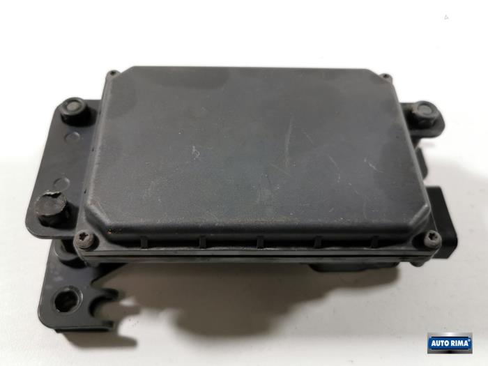 Gebruikte Computer Cruise Control Volvo V60 I (FW/GW) 2.4 D5 20V Autom. Prijs € 149,95 Margeregeling aangeboden door Auto Rima 