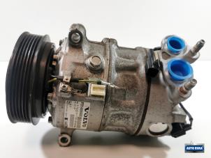 Gebruikte Aircopomp Volvo V40 (MV) 2.0 T2 16V Prijs € 124,95 Margeregeling aangeboden door Auto Rima Druten