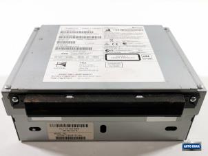 Gebruikte CD Speler Volvo S60 II (FS) 2.0 D3 20V Prijs € 74,95 Margeregeling aangeboden door Auto Rima Druten