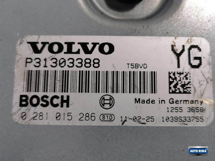 Computer Motormanagement van een Volvo S60 II (FS) 2.0 D3 20V 2011