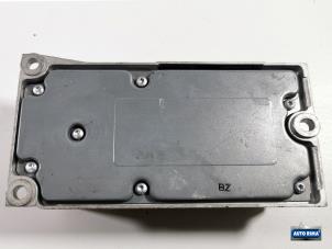 Gebruikte Airbag Module Volvo V70 (SW) 2.4 20V 140 Bifuel Prijs € 39,95 Margeregeling aangeboden door Auto Rima Druten