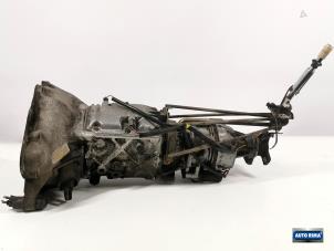 Gebruikte Versnellingsbak Volvo 740 2.3 GLE Prijs € 449,95 Margeregeling aangeboden door Auto Rima Druten