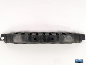 Gebruikte Bumpervulling voor Volvo XC70 (BZ) 2.4 D 20V AWD Prijs € 34,95 Margeregeling aangeboden door Auto Rima Druten